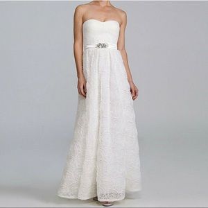 💋SOLD💋Adrianna Papell Rosette Wedding Dress
